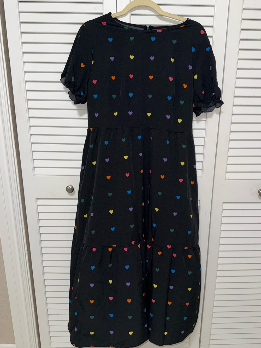 SHEIN Black Midi Dress with Multicolor Heart Print